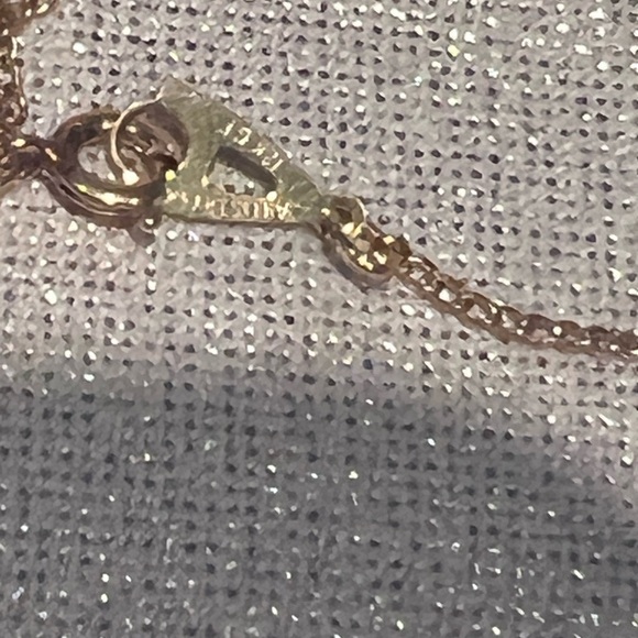 Vintage Artistry Gold Filled Pendant Necklace - Picture 3 of 4